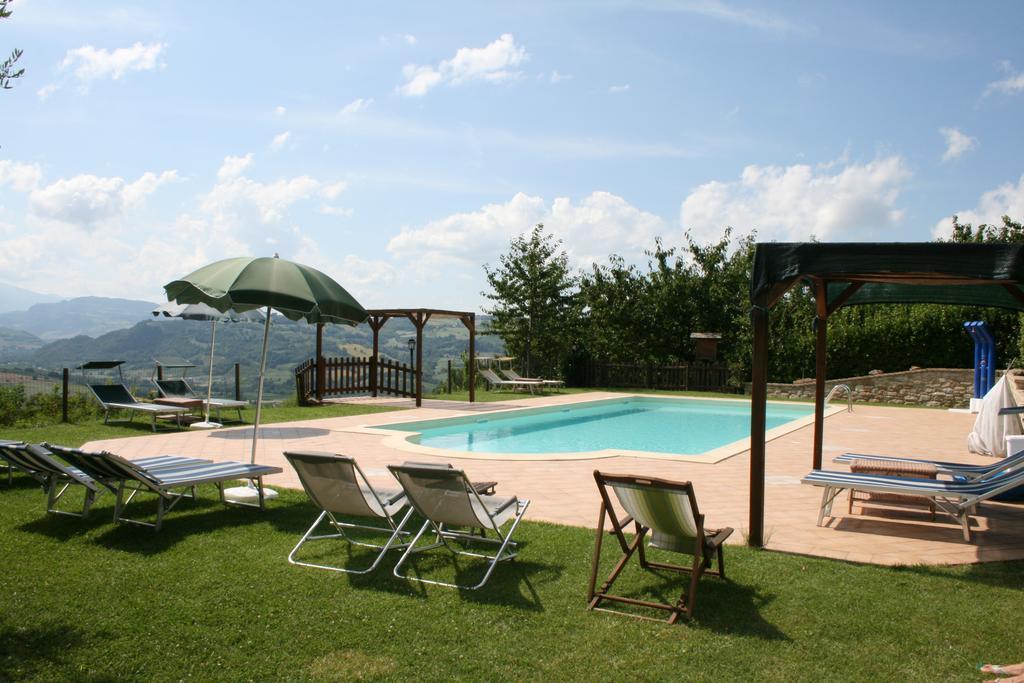 Вилла Agriturismo Il Sentiero Montalto delle Marche Экстерьер фото