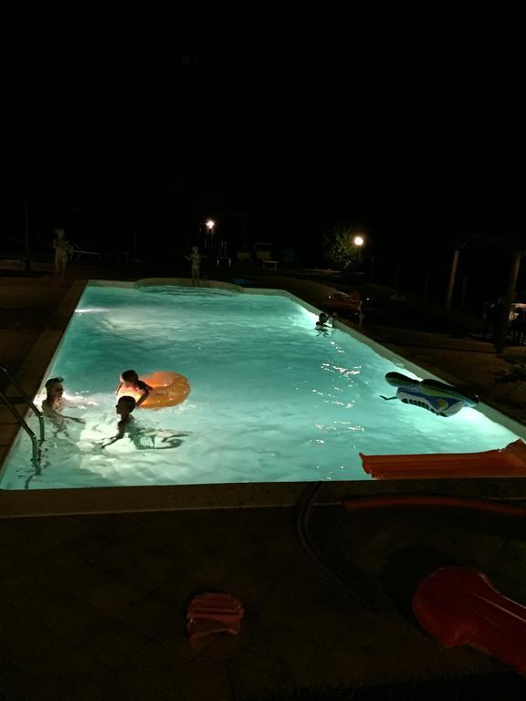 Вилла Agriturismo Il Sentiero Montalto delle Marche Экстерьер фото