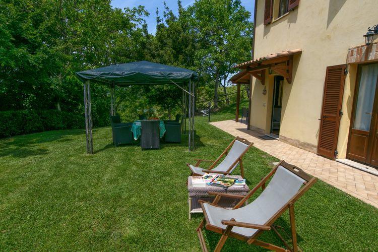 Вилла Agriturismo Il Sentiero Montalto delle Marche Экстерьер фото