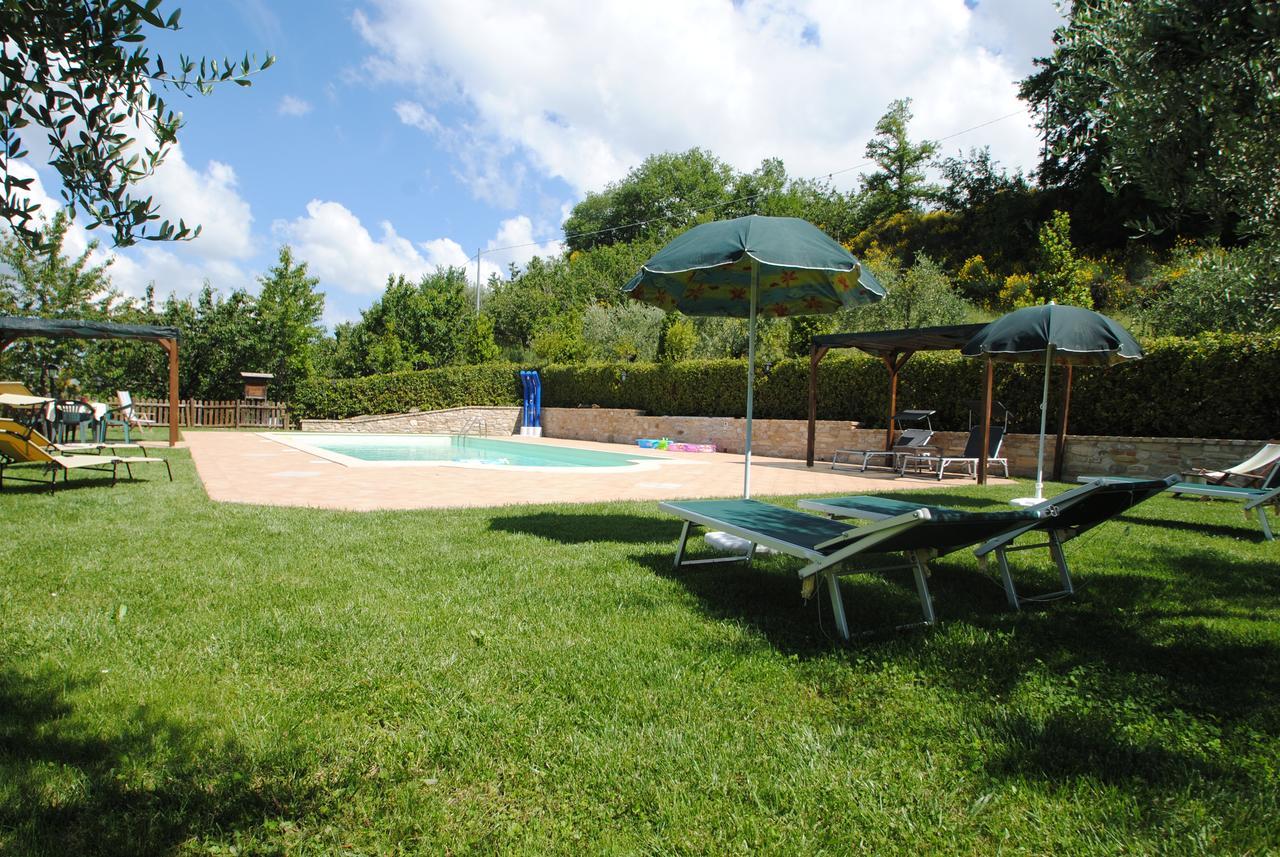 Вилла Agriturismo Il Sentiero Montalto delle Marche Экстерьер фото
